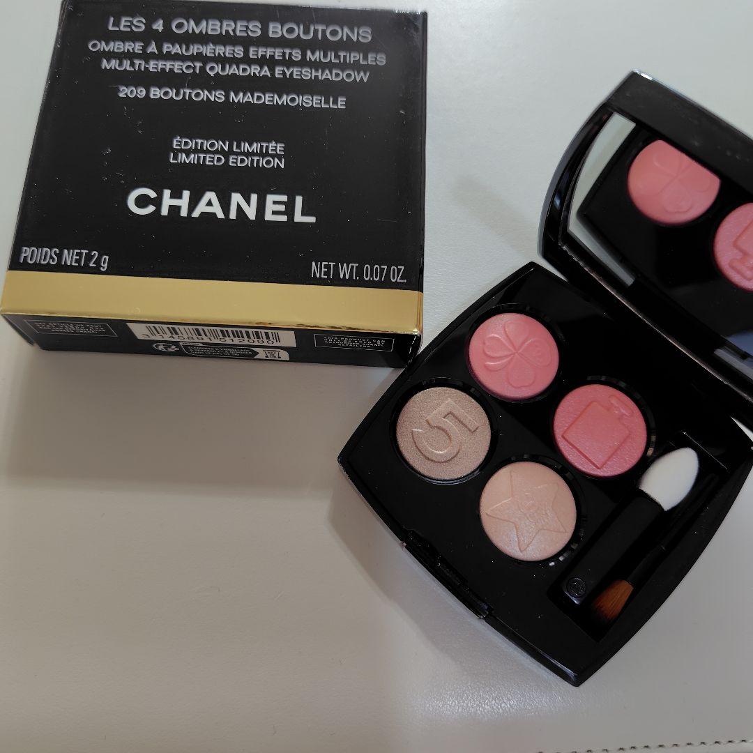 【新品未使用】CHANEL LES 4 OMBRES BOUTONS 209