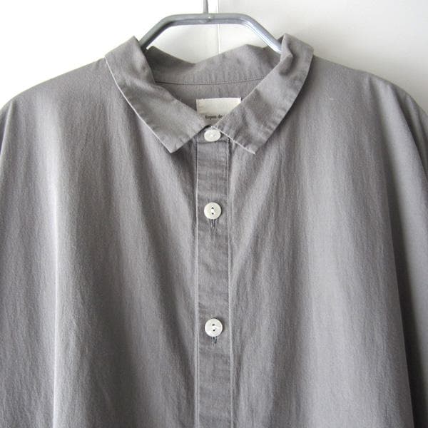 e*7様 美品　HUIS.／ハウス★　コットン　ロングシャツ　グレー　F