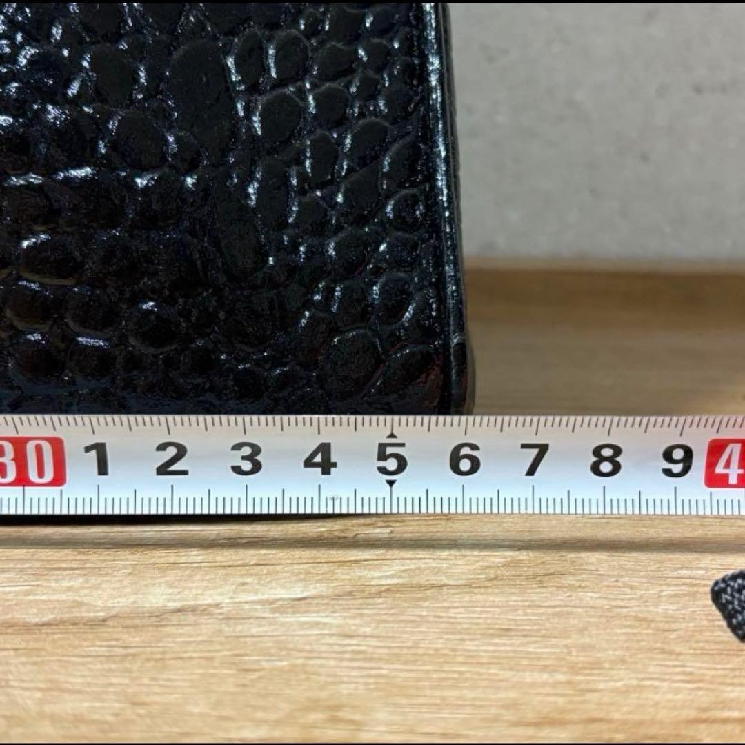 黒 クロコダイル型押しレザー ハンドバッグ カデナ キー付き Y