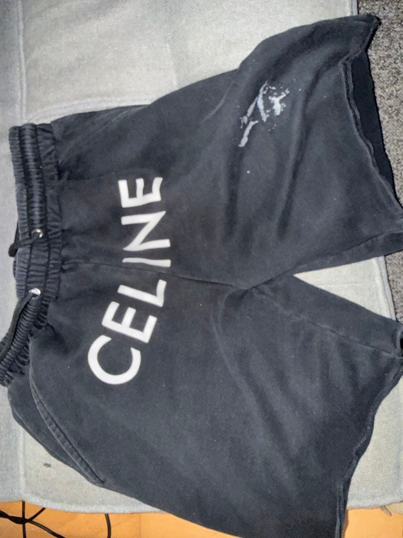 CELINE ブラック ショートパンツ