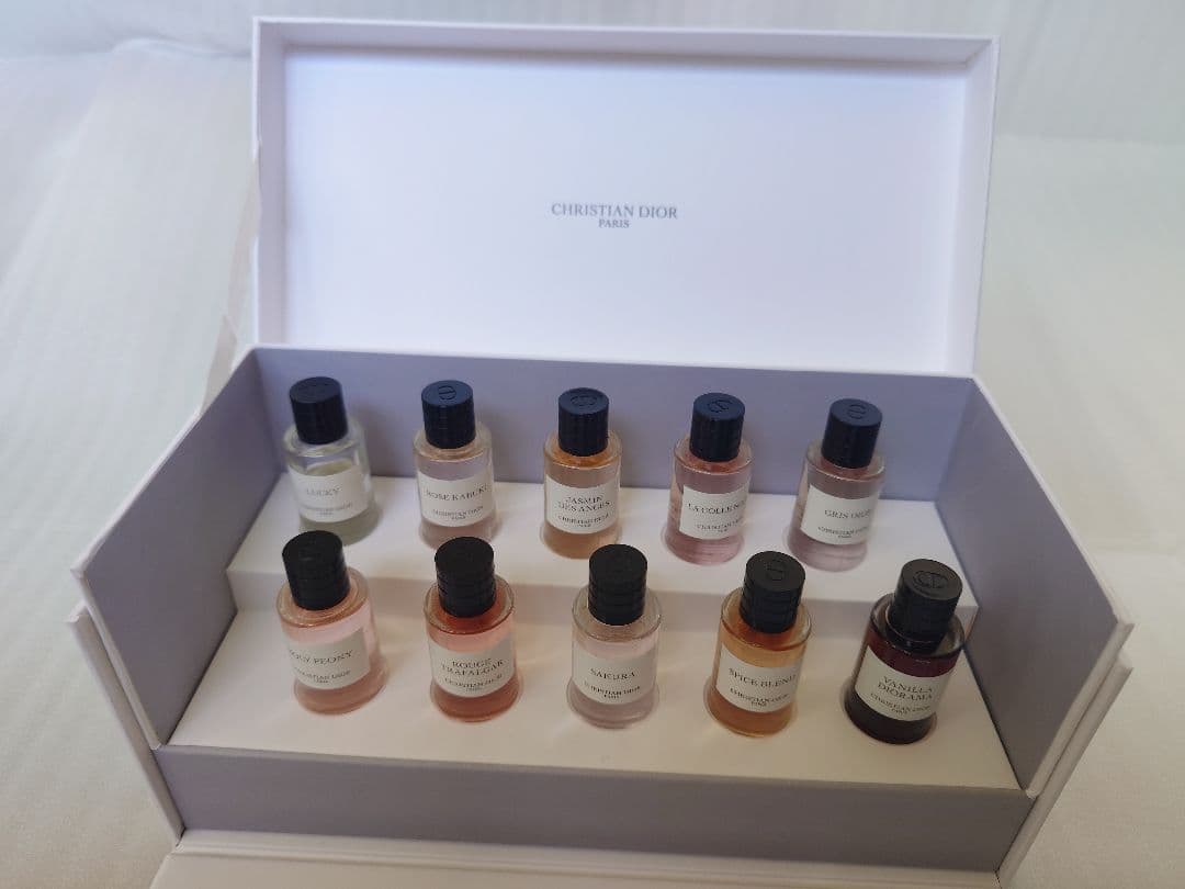 DIOR オードゥパルファン ミニチュア