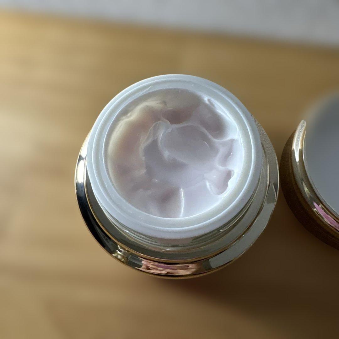 clé de peau BEAUTÉ クレームプロテクトゥリスＲ（ジュール）