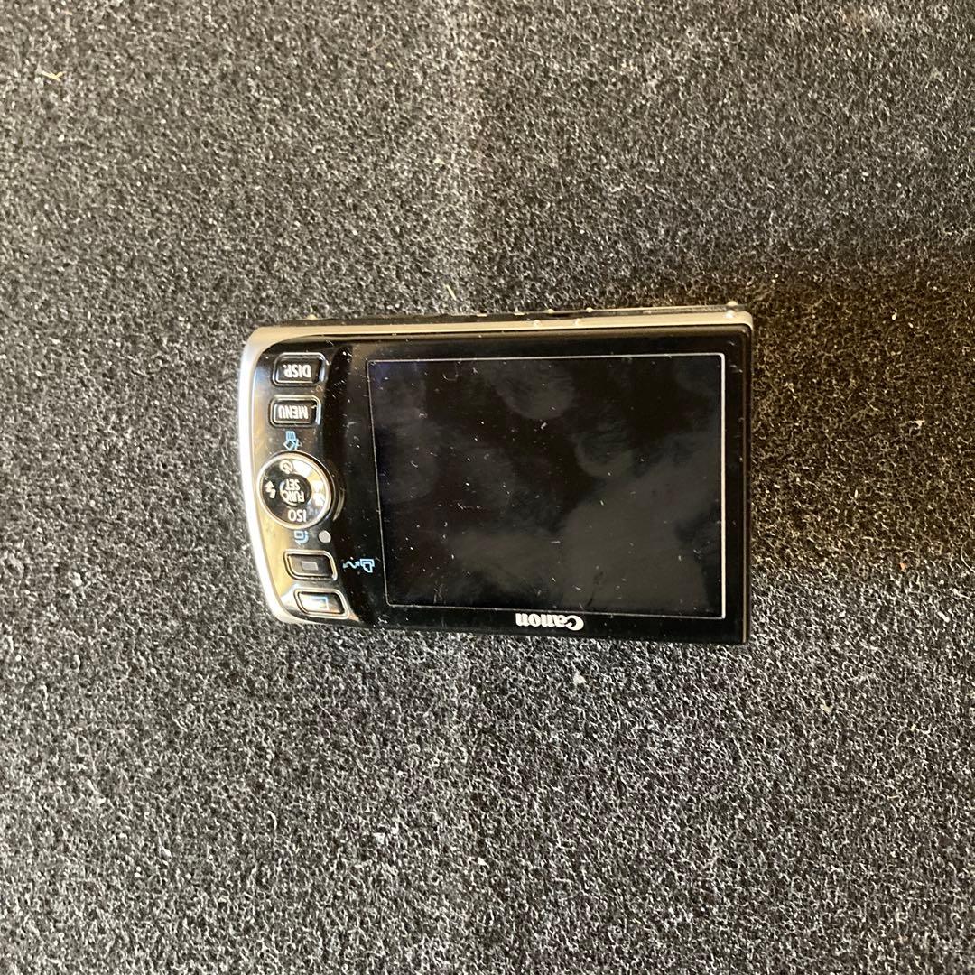 Canon IXY Digital 8.0メガピクセル コンパクトカメラ