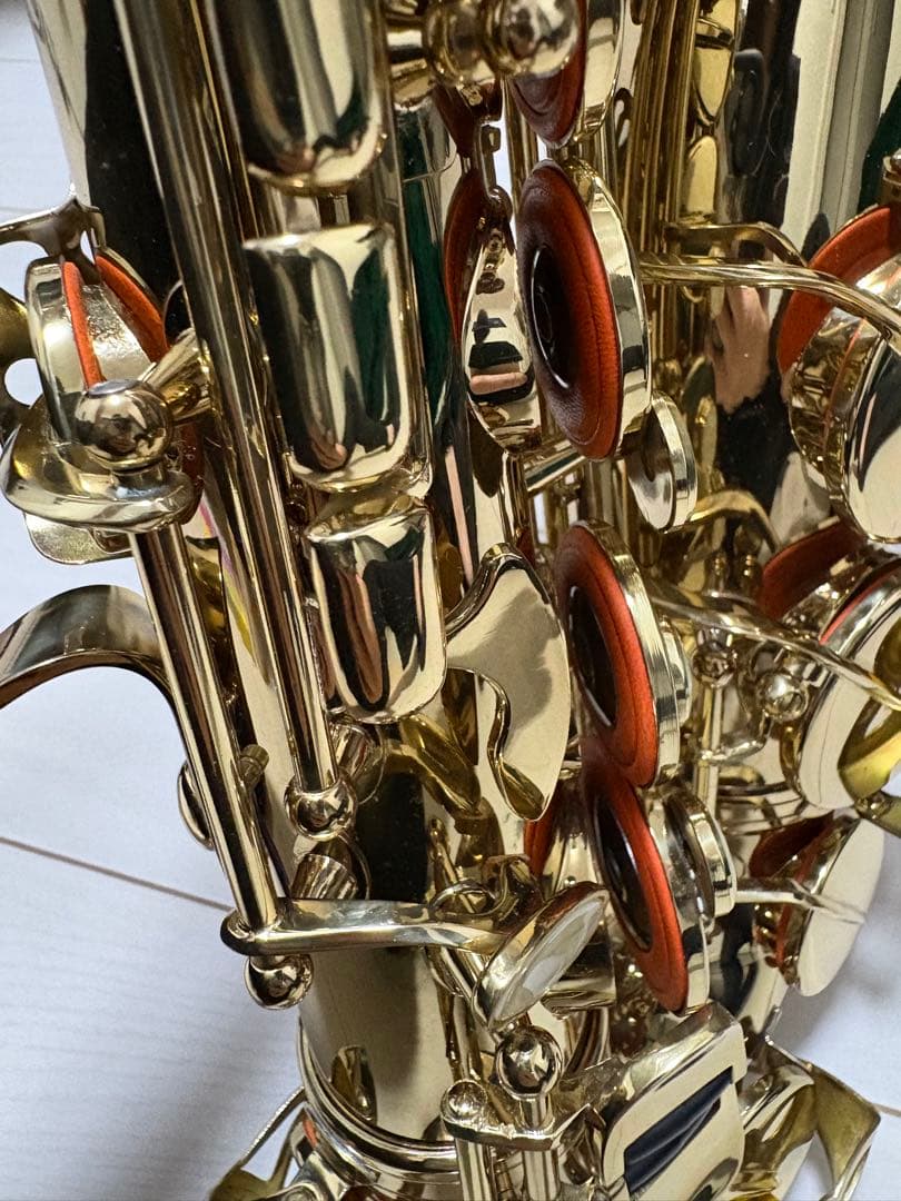 サックス本体 ゴールド ハードケース付き