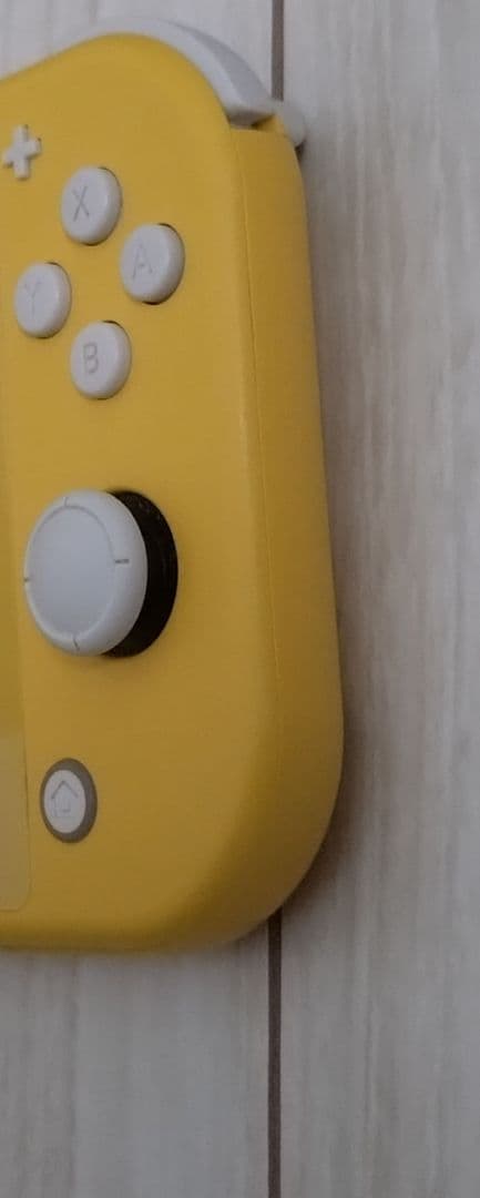 す*し様 Nintendo Switch Lite イエロー 本体 ACアダプタ