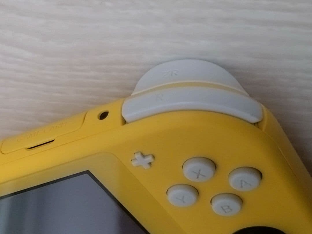 す*し様 Nintendo Switch Lite イエロー 本体 ACアダプタ