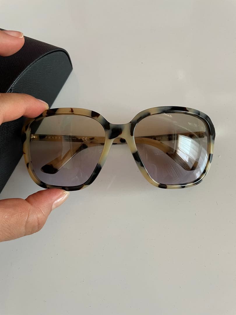 【最終価格】【新品】PRADA プラダ ベージュべっ甲フレームサングラス