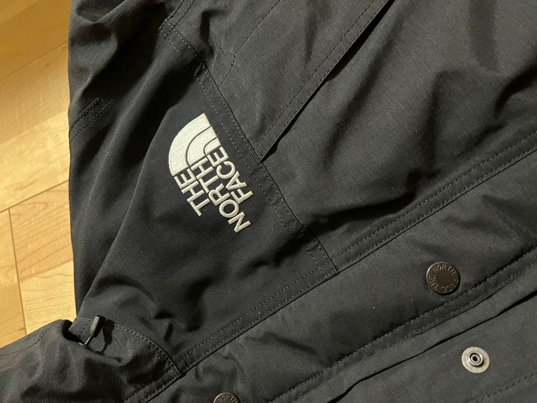 【美品】THE NORTH FACE マウンテンダウンジャケット