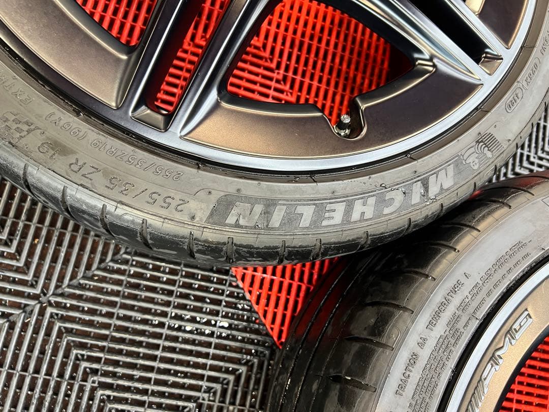 AMG 19インチホイールのみ　 CLA45S 純正