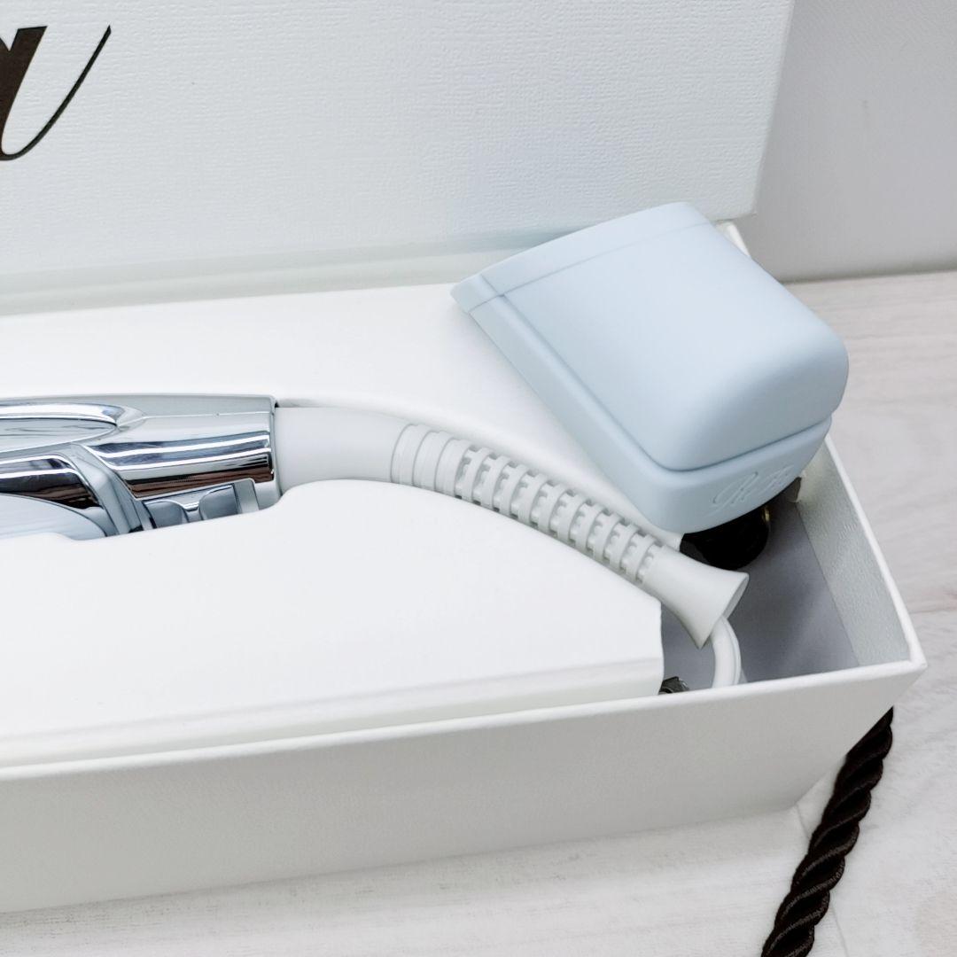 ほぼ未使用☺️最新モデル Refa リファ ビューテック ストレート プロ