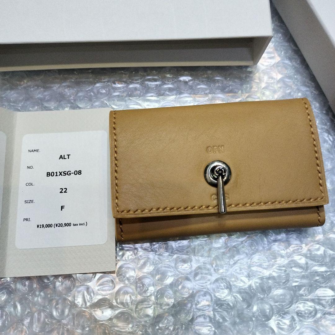 エド ロバート ジャドソン　カード ケース