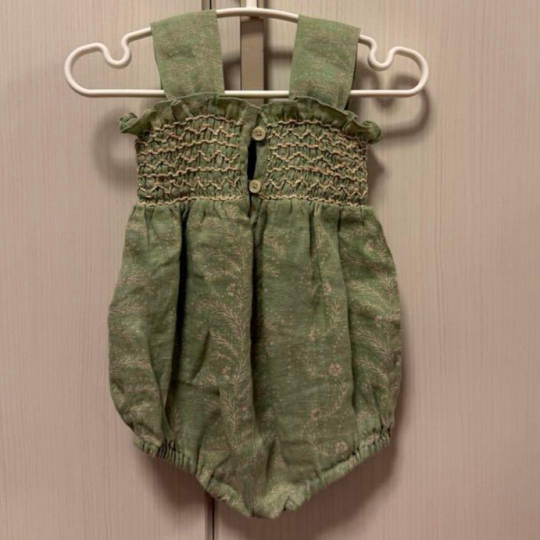 Apolina グリーン刺繍ロンパース 6-12M