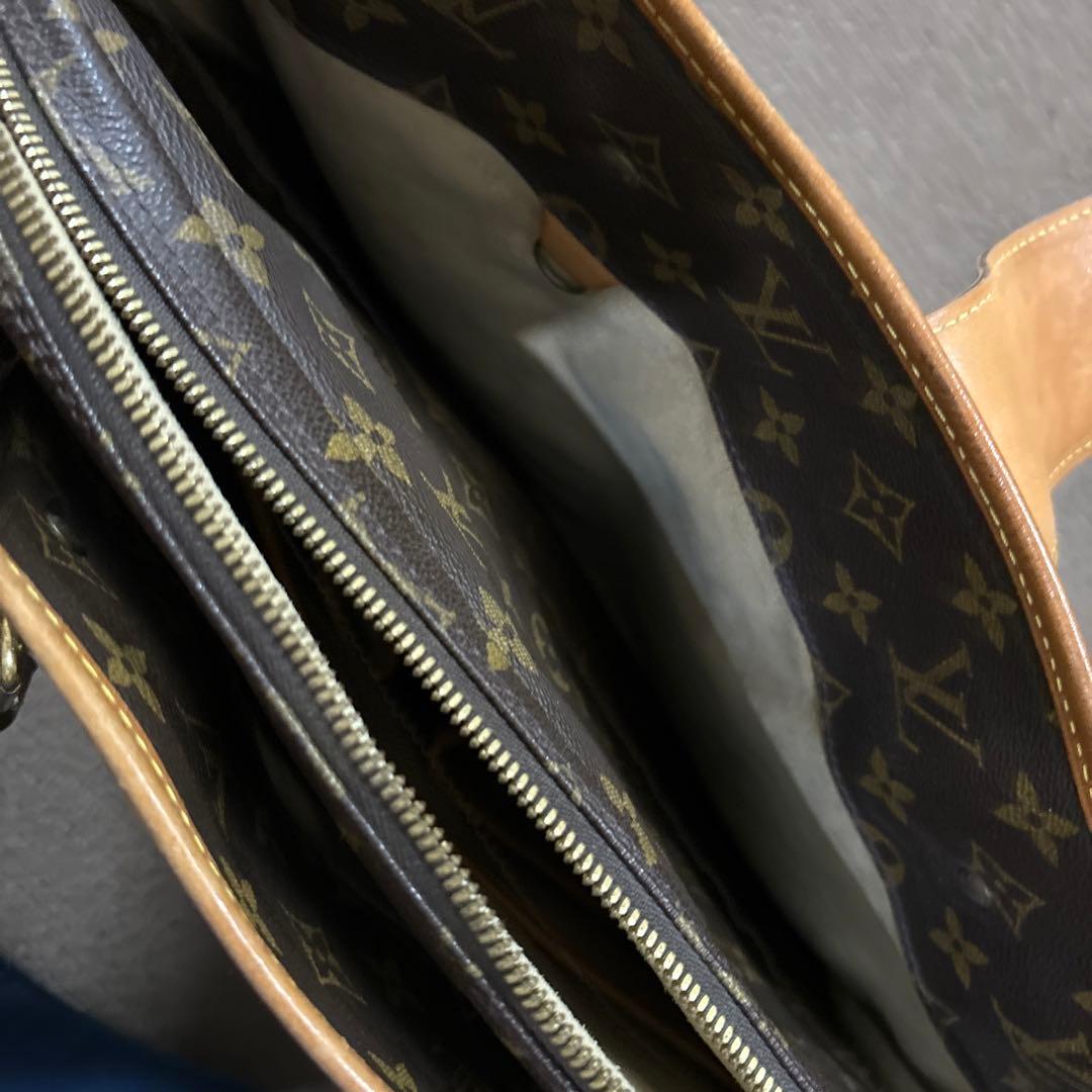 LOUIS VUITTON リヴォリ　ビジネスバッグ　ショルダーバッグ　廃盤