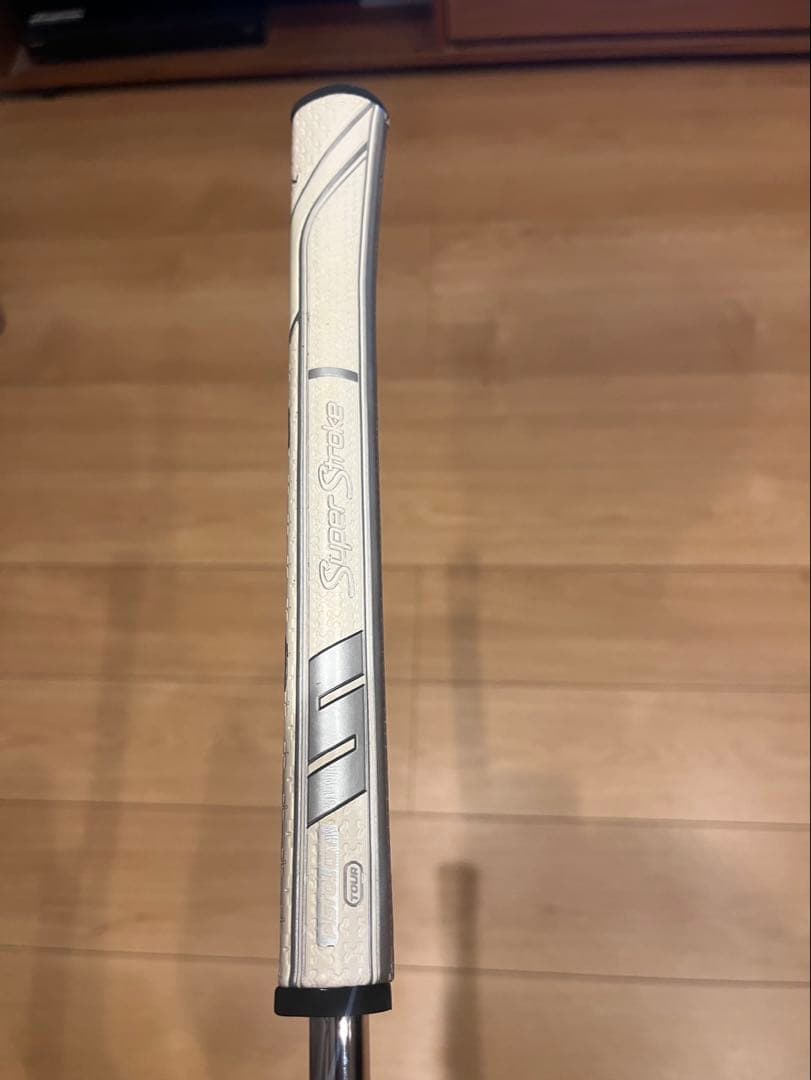 超美品　オデッセイ ブラック ツアーデザイン #2 パター 34インチ