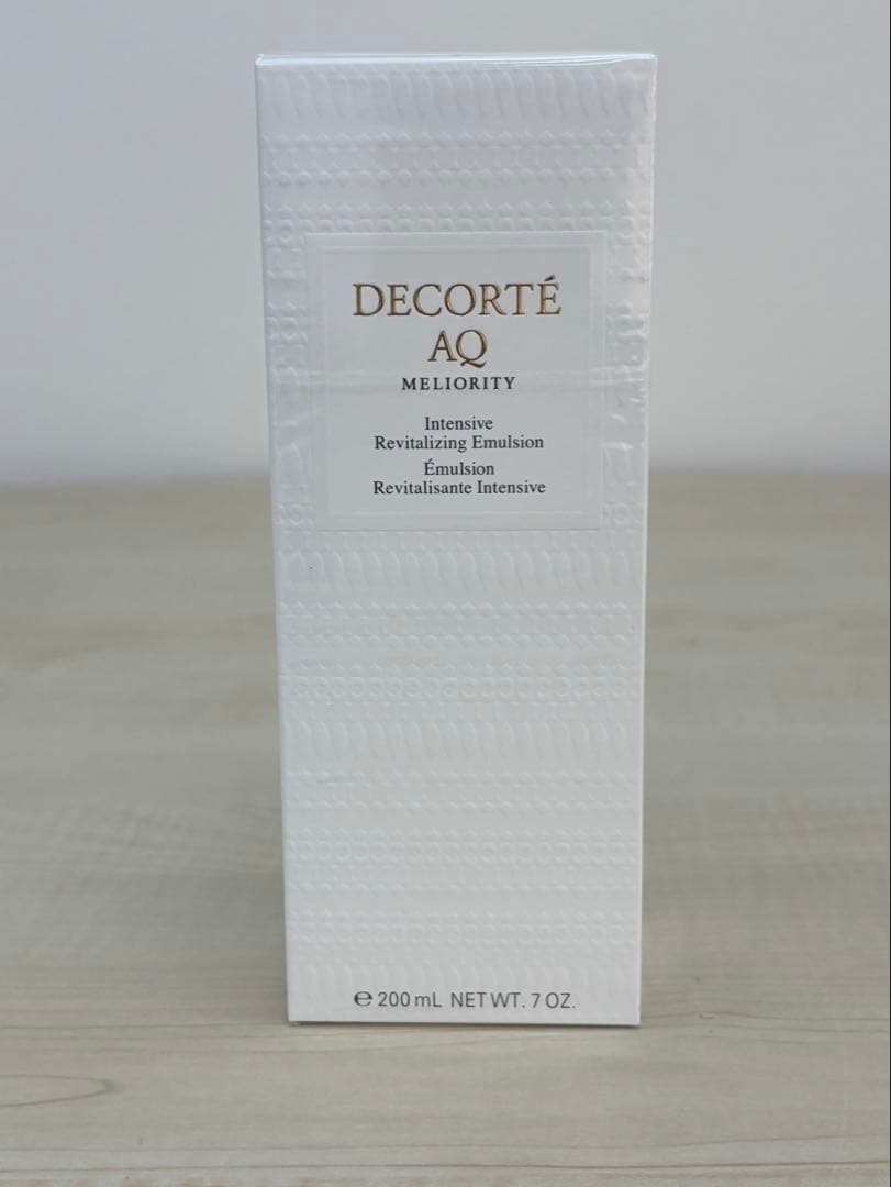 週末お値下❗️コスメデコルテ　AQミリオリティーリペアエマルジョン乳液200ml