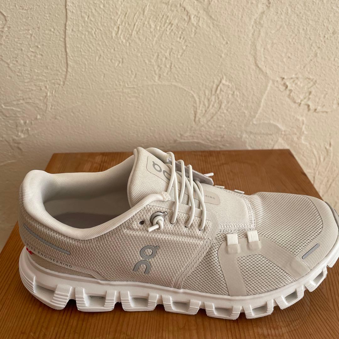 On Cloud 6 ランニングシューズ 24cm 女性