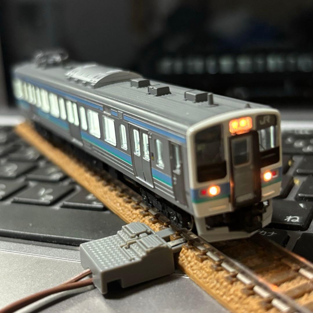 Nゲージ 鉄道模型 211系 長野色 車内灯