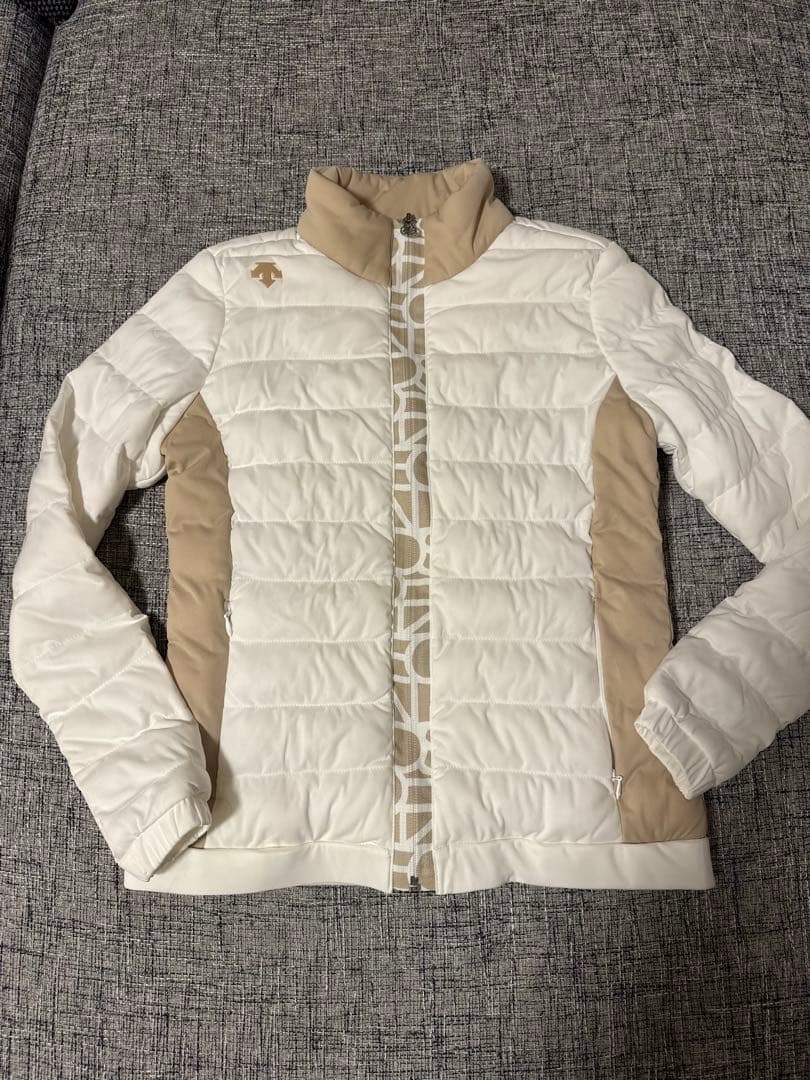 デサント　ゴルフ　ダウン　美品　S