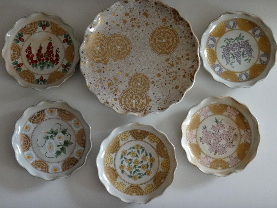 井泉窯　小川忠計作【源氏の花】和菓子皿揃共箱　栞付　丸皿一枚　小皿5枚セット