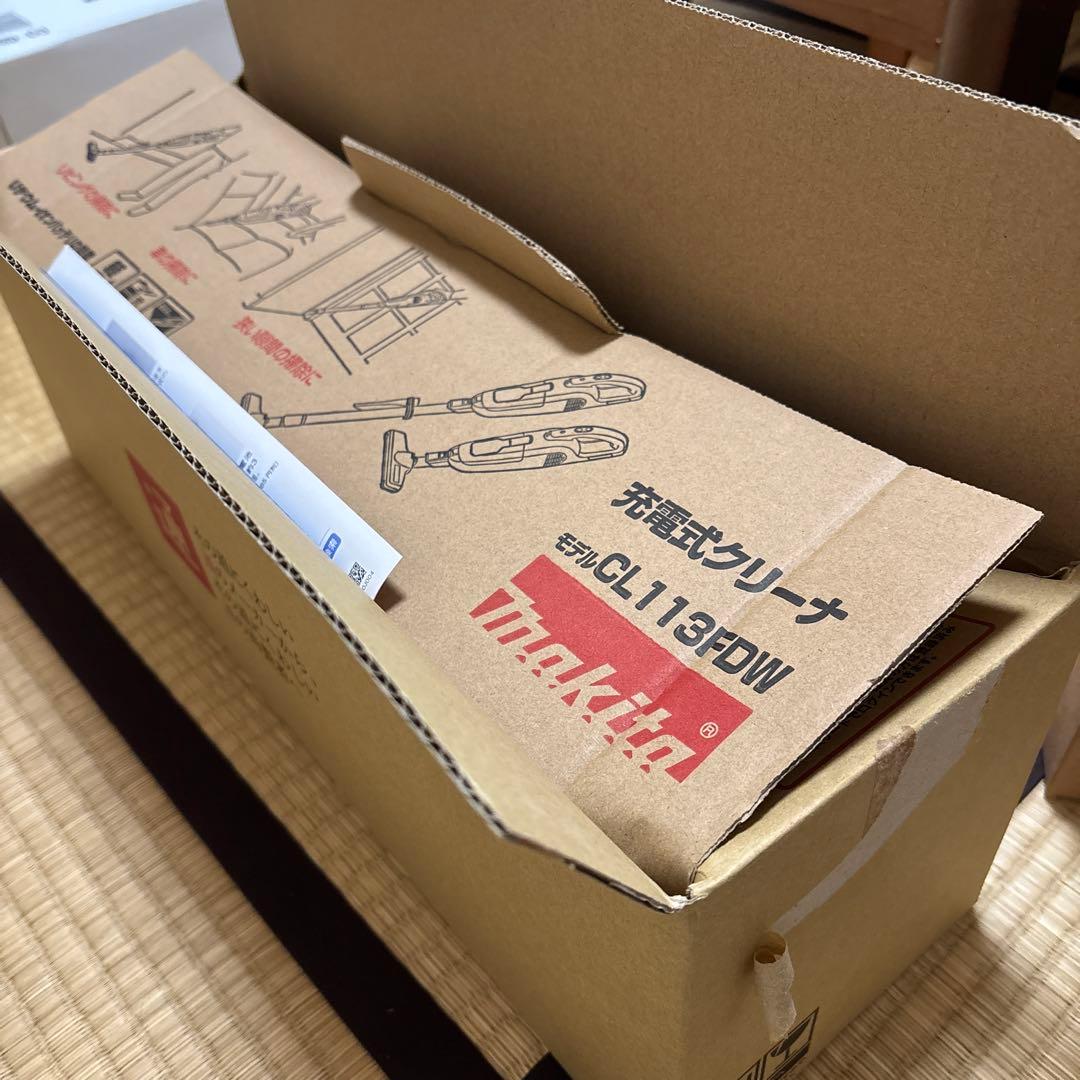 【sao新品未使用】マキタ 充電式クリーナー CL113FDW