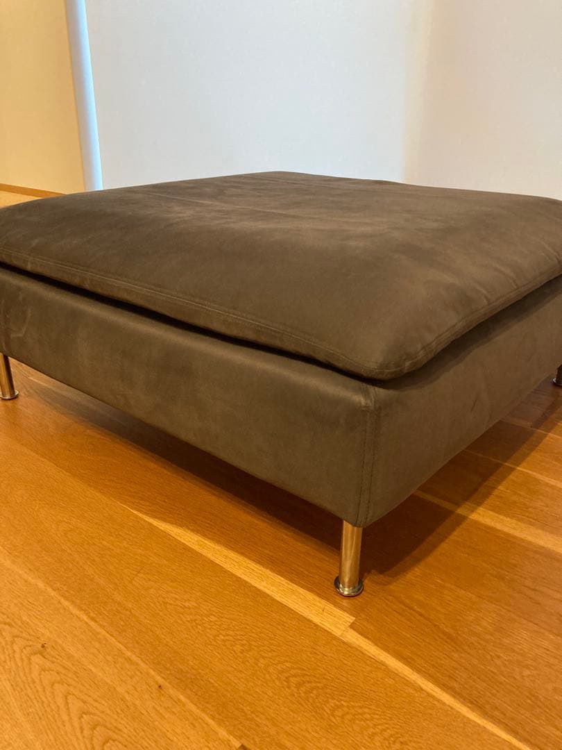 IKEA ソーデルハムンオットマン　本体