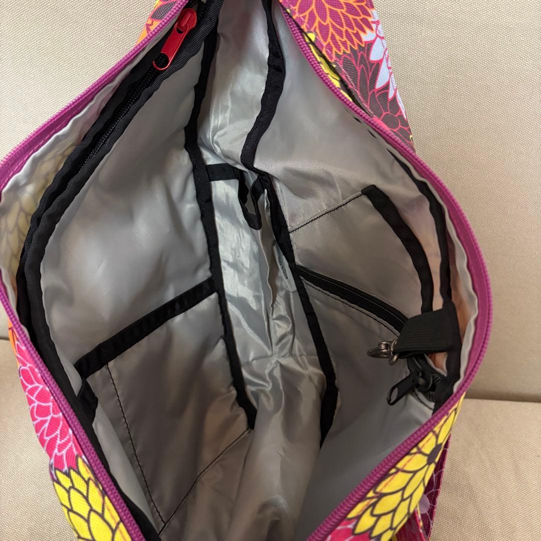 美品　ヘルシー バックバッグ Sサイズ マルチカラー