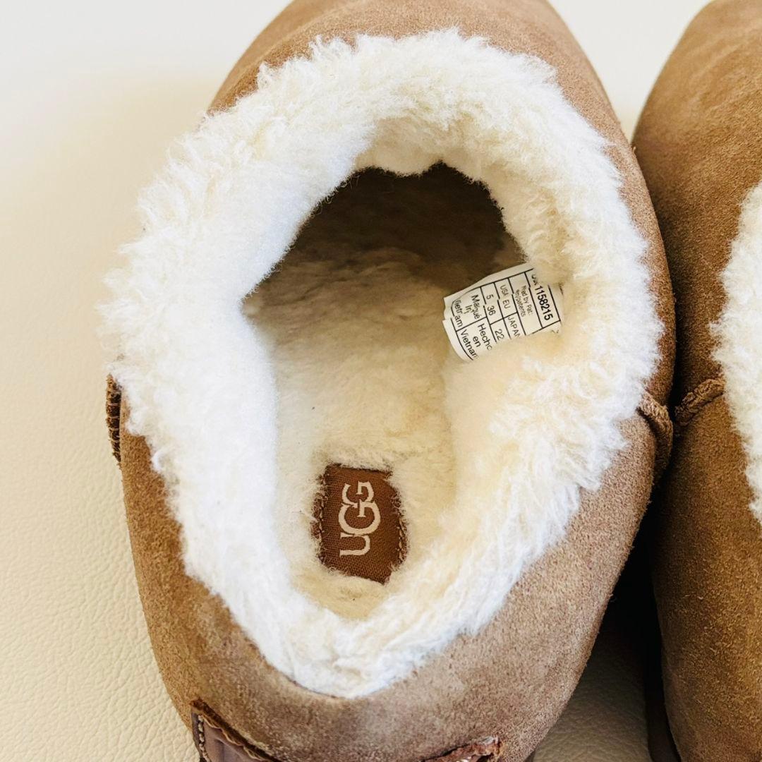 2743 UGG アグ パンプドスライド　ムートンブーツ