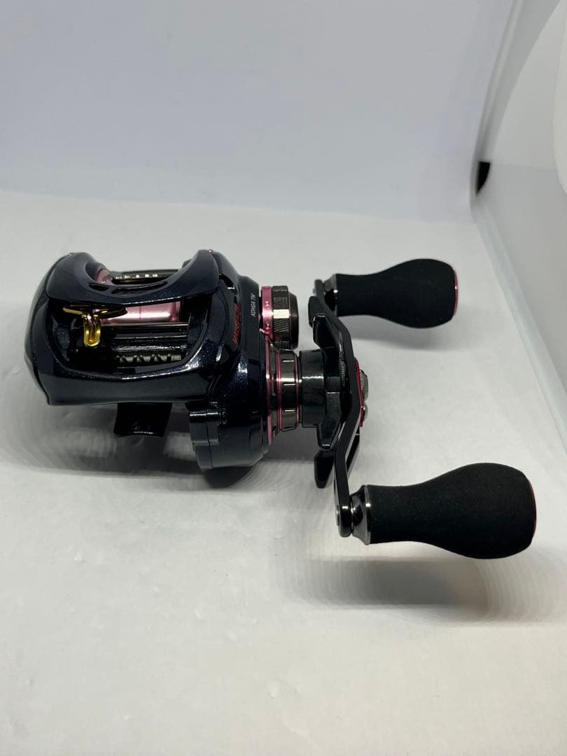 【新品未使用】ダイワ DAIWA 紅牙 TW 7.3L
