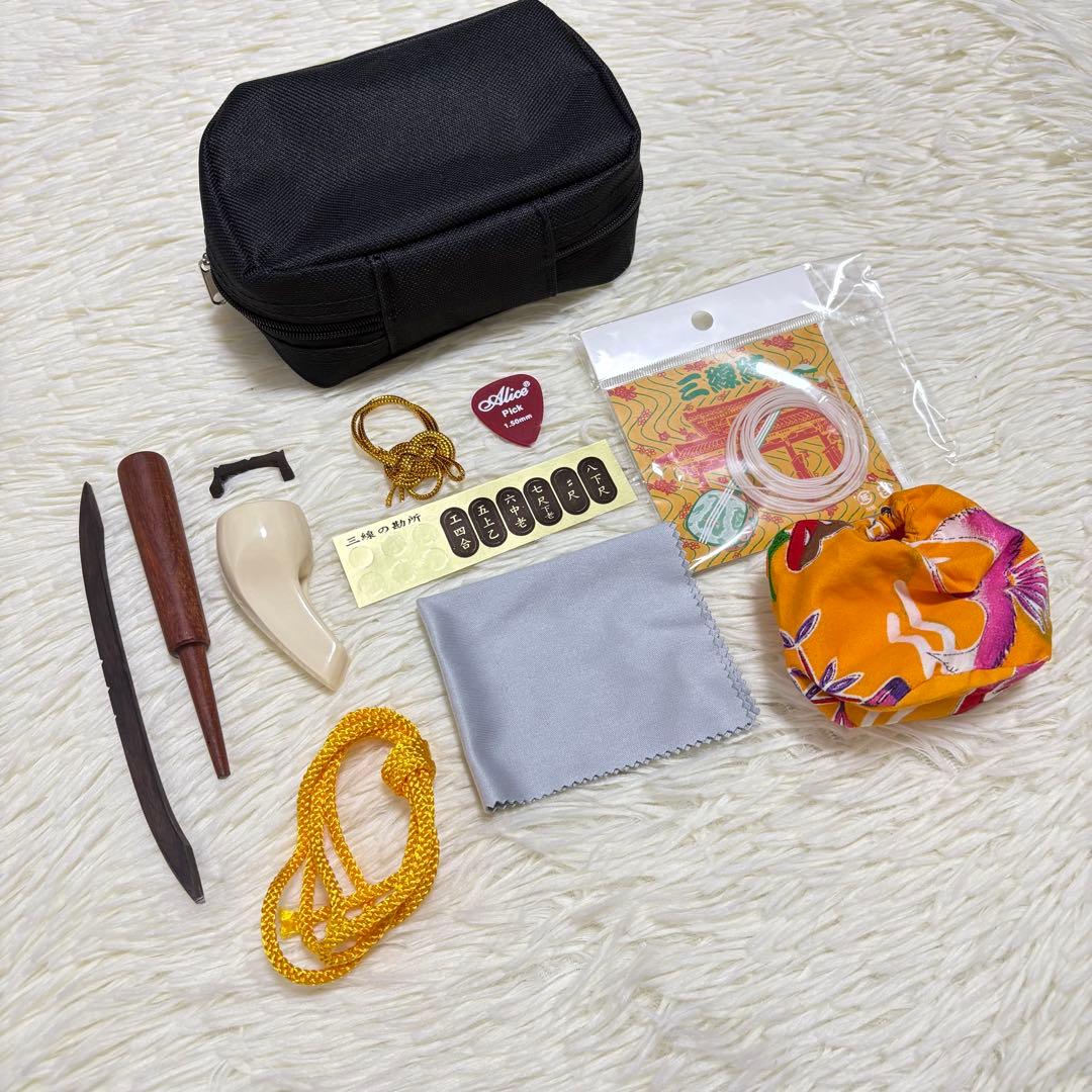 美品　沖縄三線 蛇皮　合皮　工四合 初心者 入門者 ソフトケース付　付属品多数