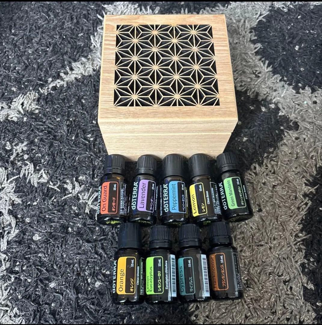 doTERRA エッセンシャルオイルセット 15ml 9本と切り子ボックスセット