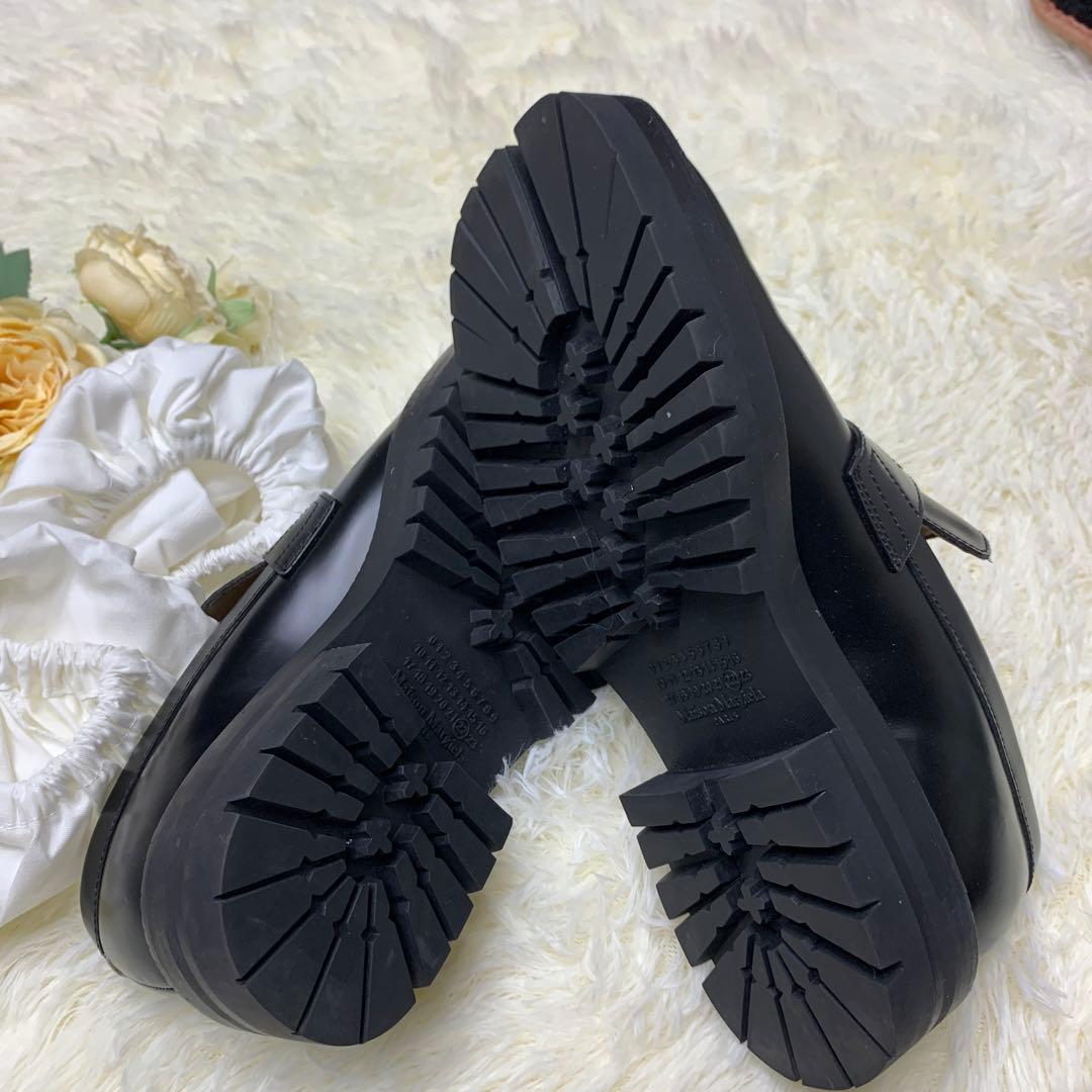 メゾンマルジェラ タビ ローファー