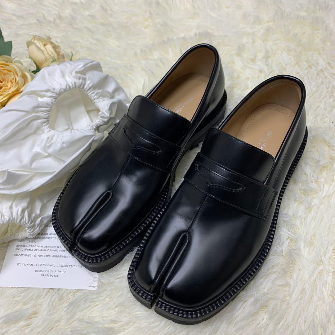 メゾンマルジェラ タビ ローファー