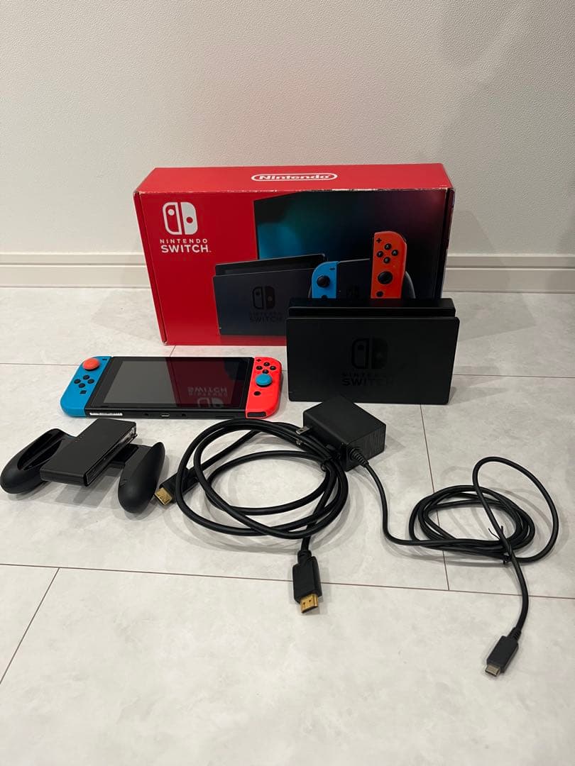 Nintendo Switch バッテリー強化版　（128GB sdカード付）