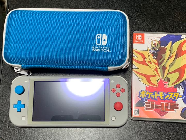 ニンテンドースイッチライト　ポケモン、カバーソフトセット