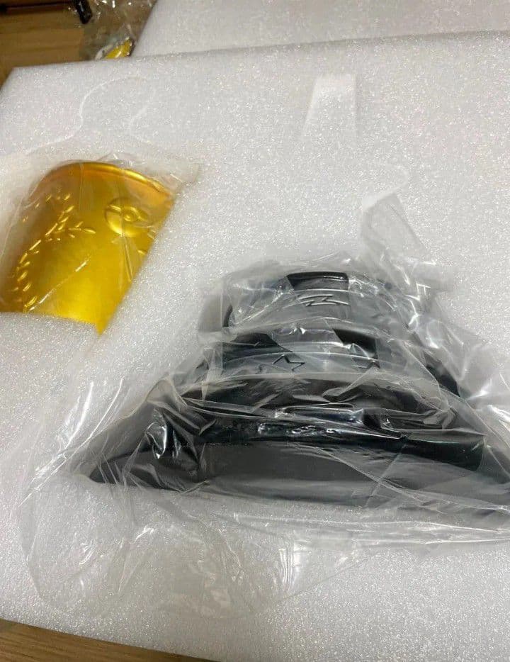 ポケモン　フィギュア　トロフィー