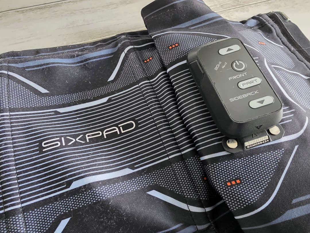 SIXPAD パワースーツライトコアベルト　Mサイズ