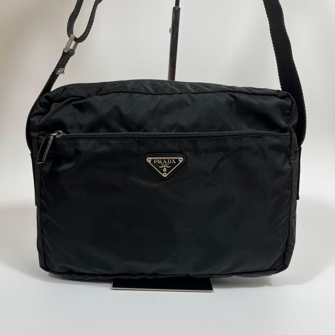 ✨美品✨希少サイズ✨PRADA　カメラバッグ　ナイロン　三角ロゴ　ブラック