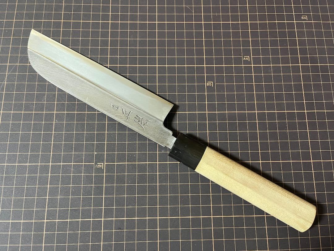 KK正本総本店 むきもの 薄刃包丁 水牛柄 白鋼ニ 刃渡り18cm 美品