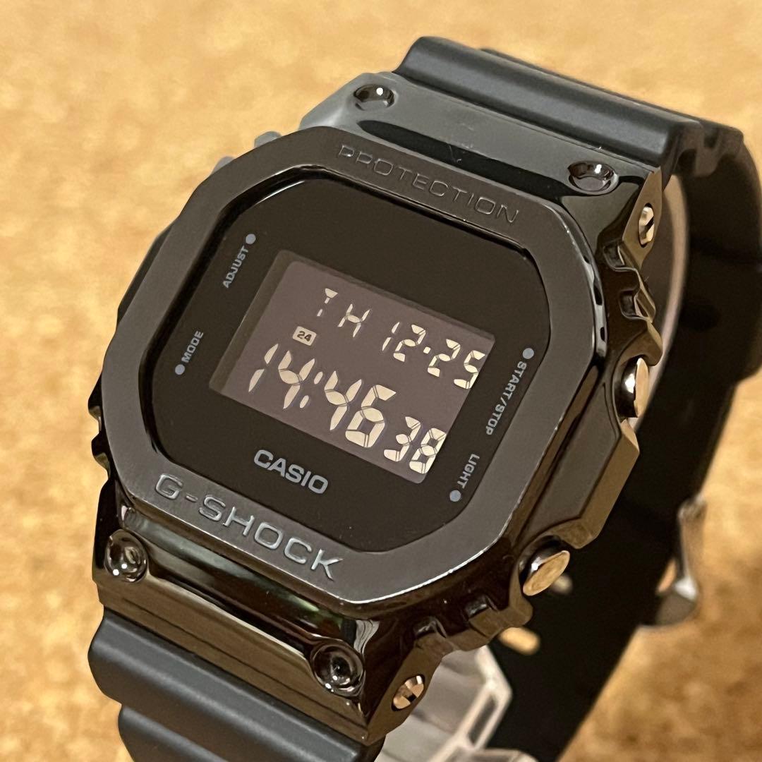 美品カシオG-SHOCK /GMー5600UBー1JFブラックメタルカバード