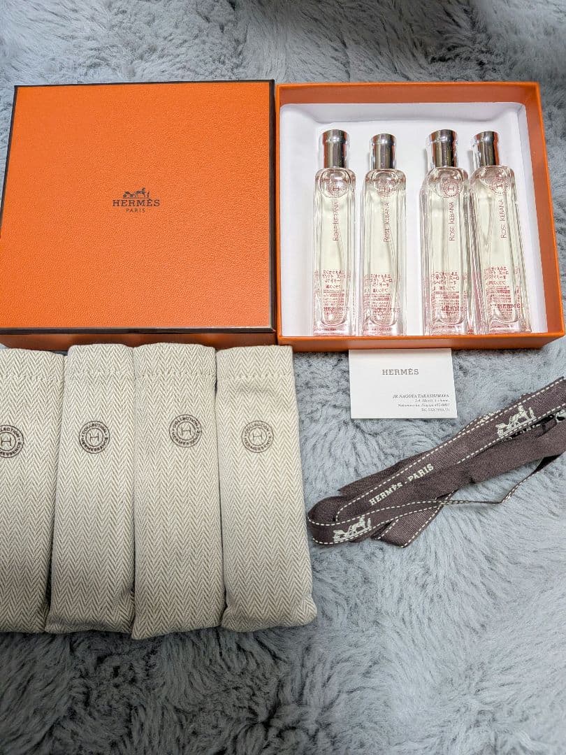 s*a様 新品未使用　HERMES ローズイケバナアメニティセット香水ボディロー