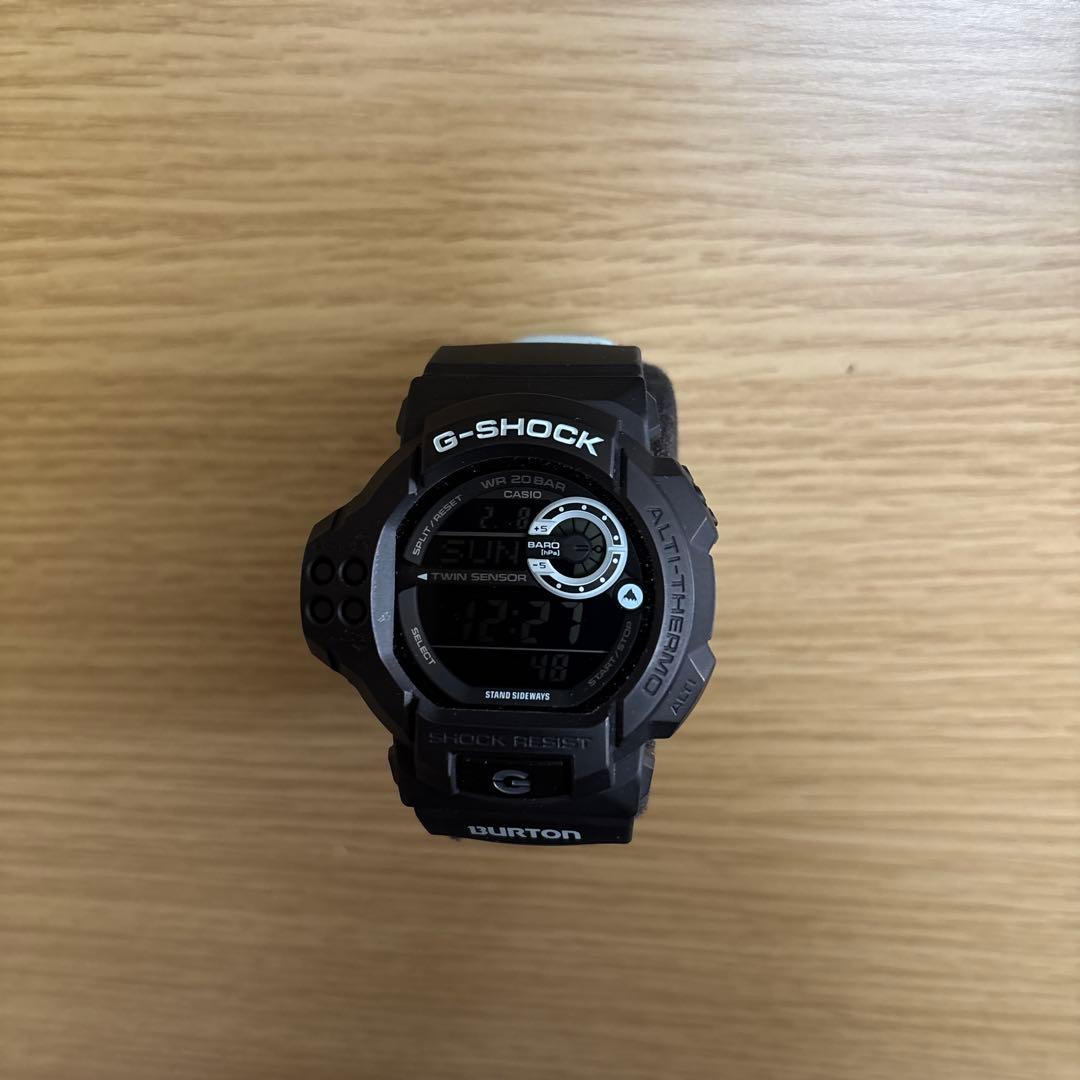 Y*A様 BURTON 30周年　G-SHOCK コラボ GDF-100BTN-