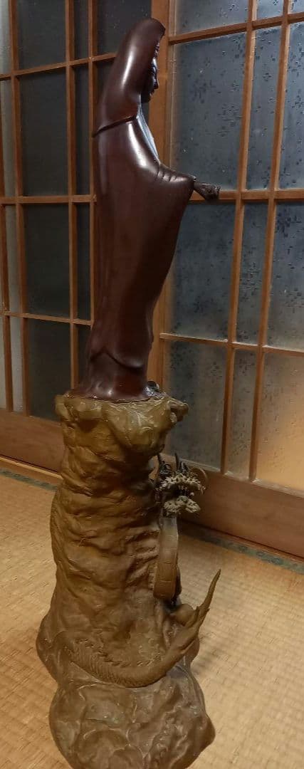 龍と観音様　昭和レトロ　置物