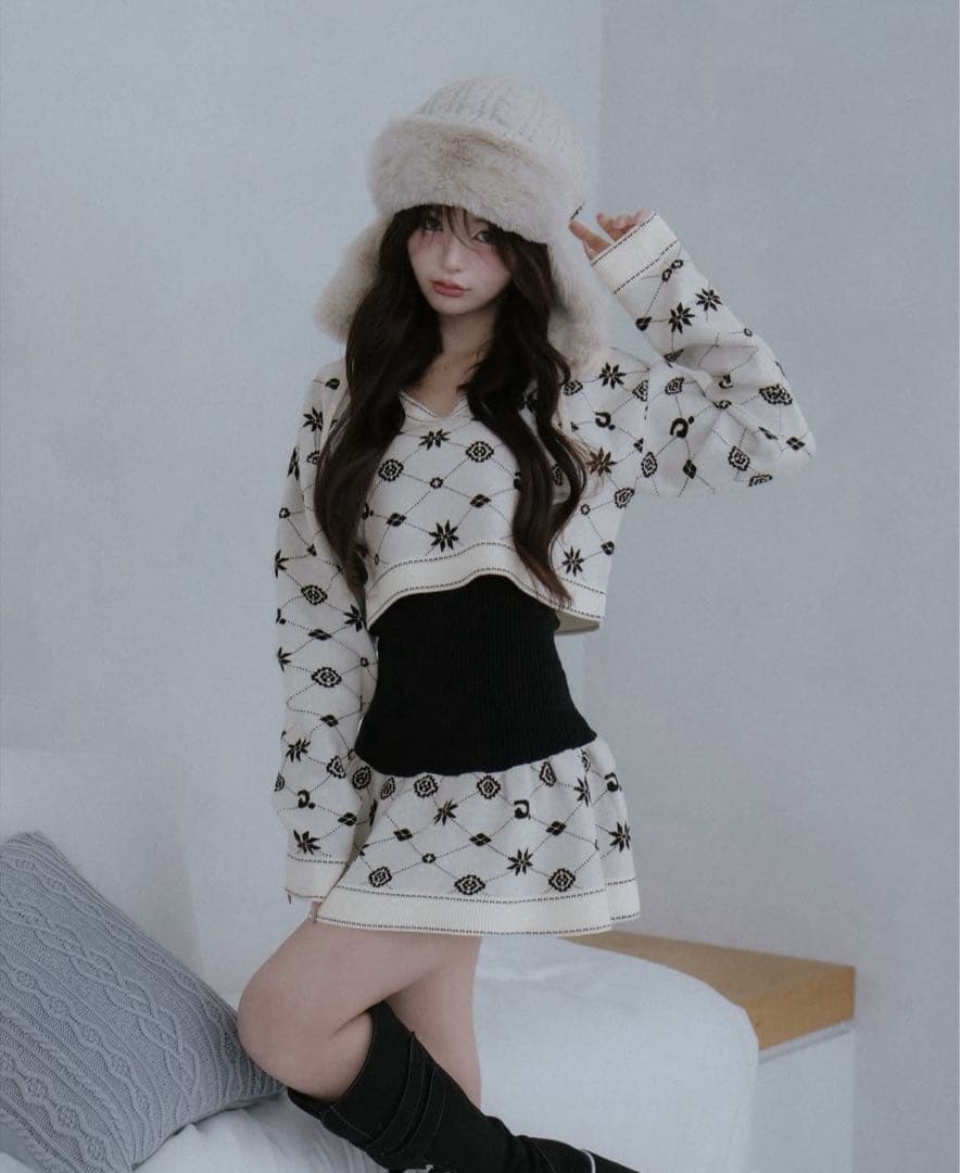 アンサンブルスノーロゴニットミニワンピースfree