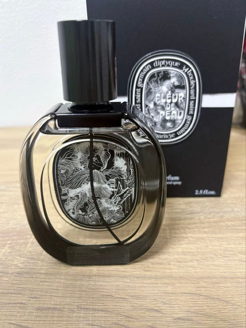 香水(ユニセックス) diptyque FLEUR DE PEAU75ml Eau de Parfum