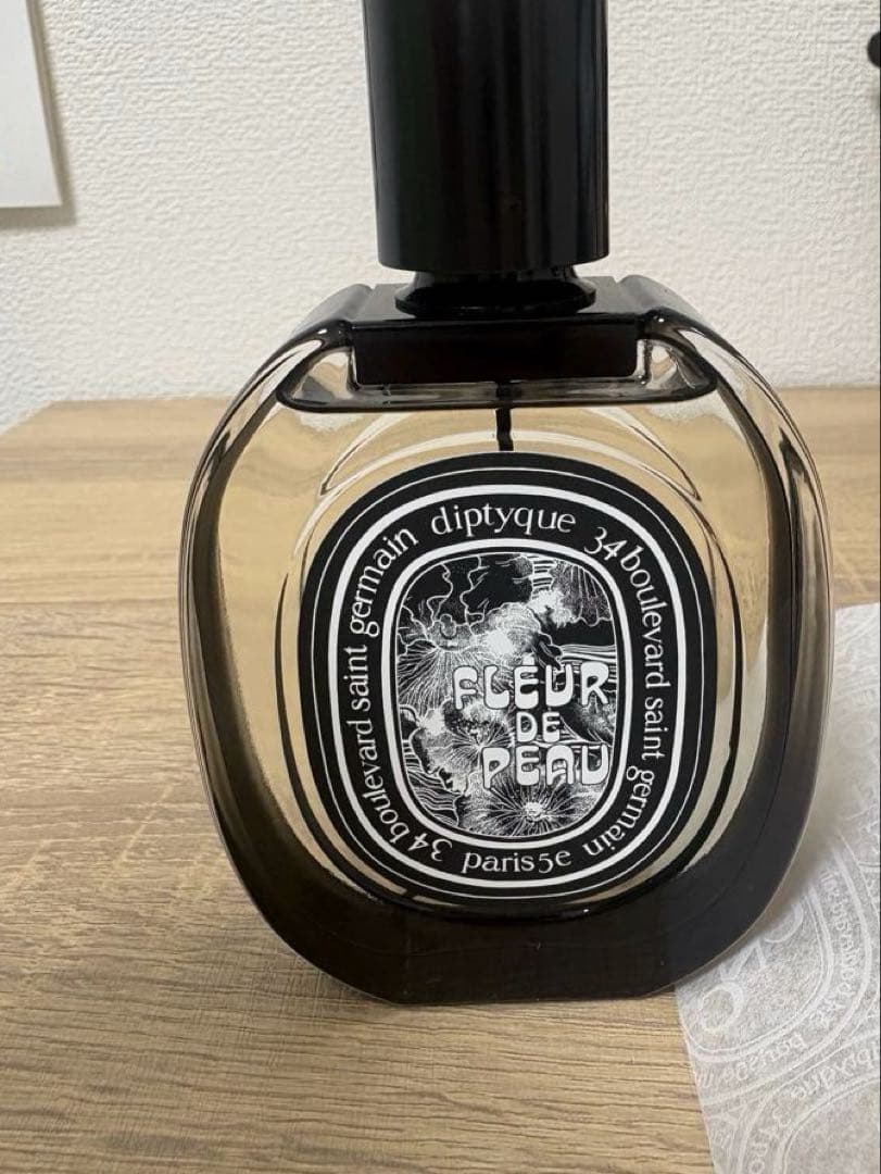 香水(ユニセックス) diptyque FLEUR DE PEAU75ml Eau de Parfum