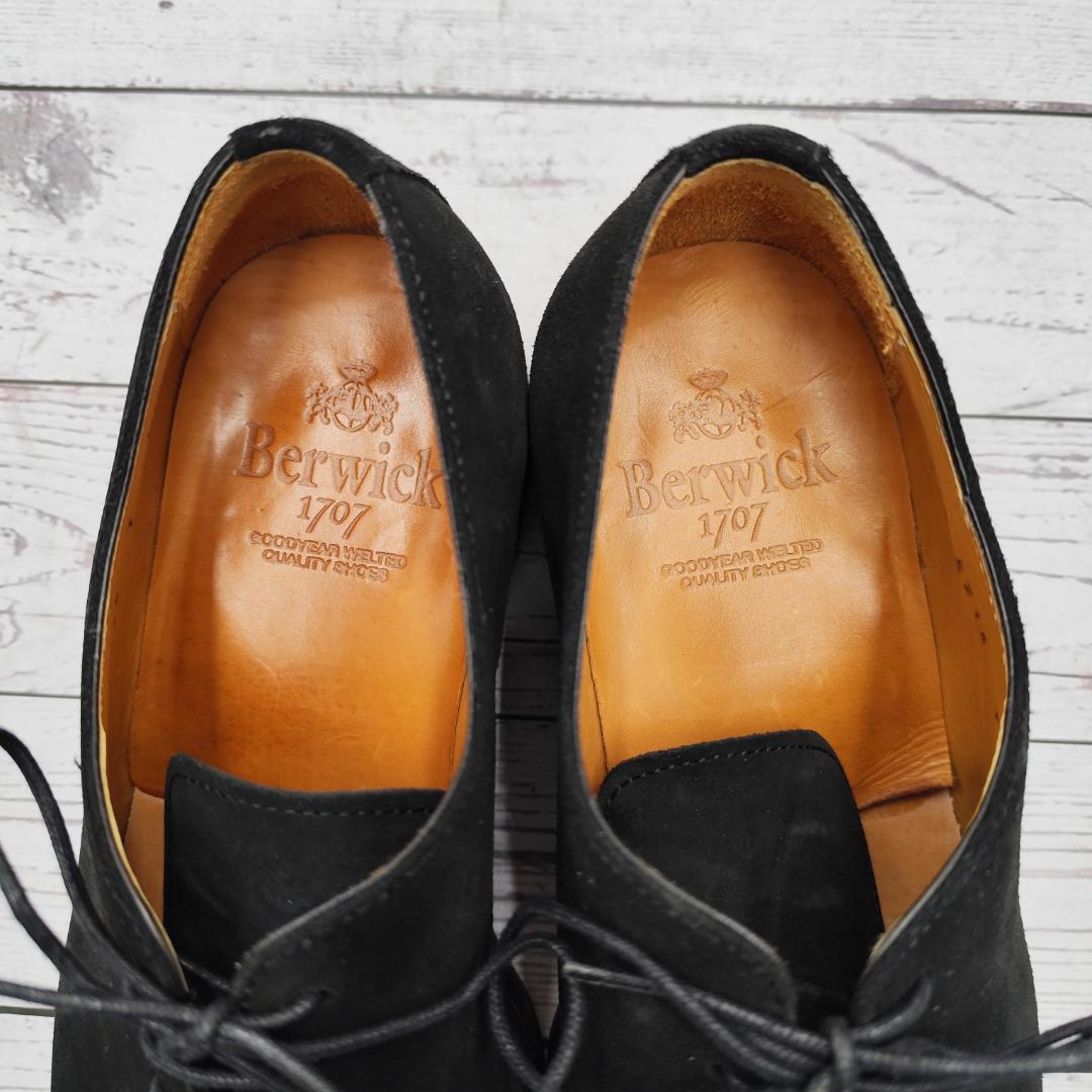 美品 Berwick1707 バーウィック 黒 ホールカット スエード 内羽根