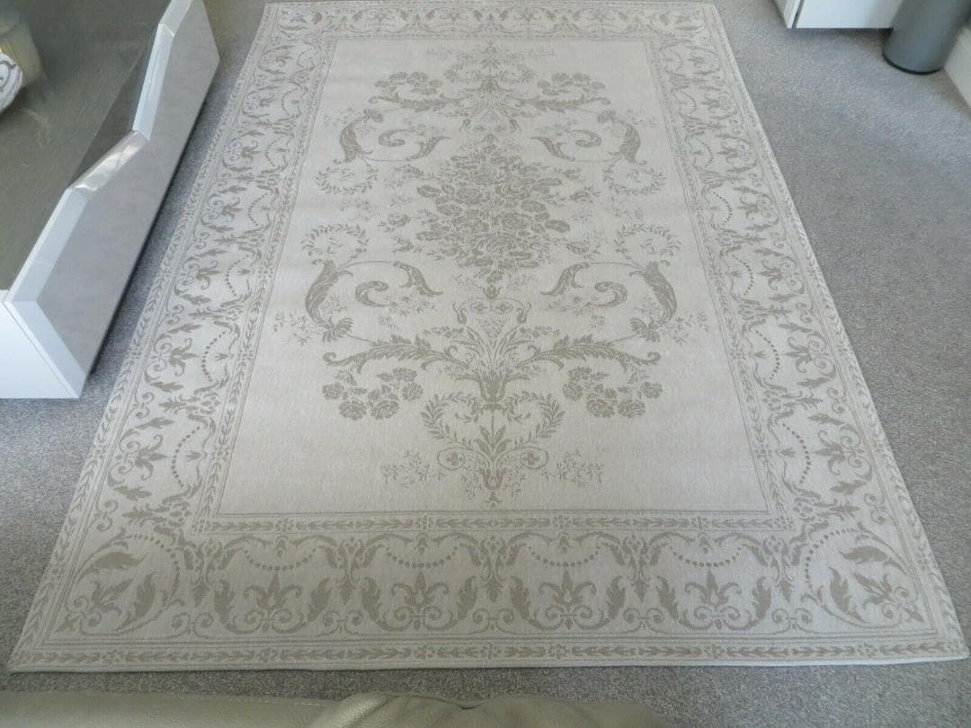 m*o様 ローラアシュレイ ジョゼッテ ドーヴグレー ラグマット 140 x 2