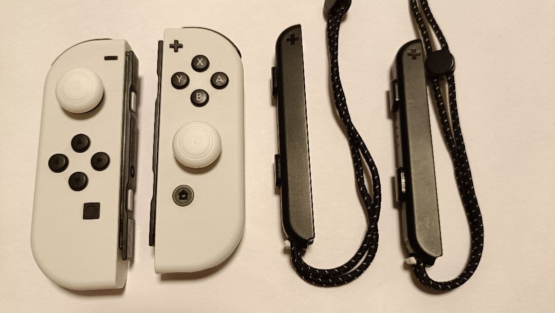 Nintendo Switch 有機EL ホワイト【特典：充電スタンドなど】