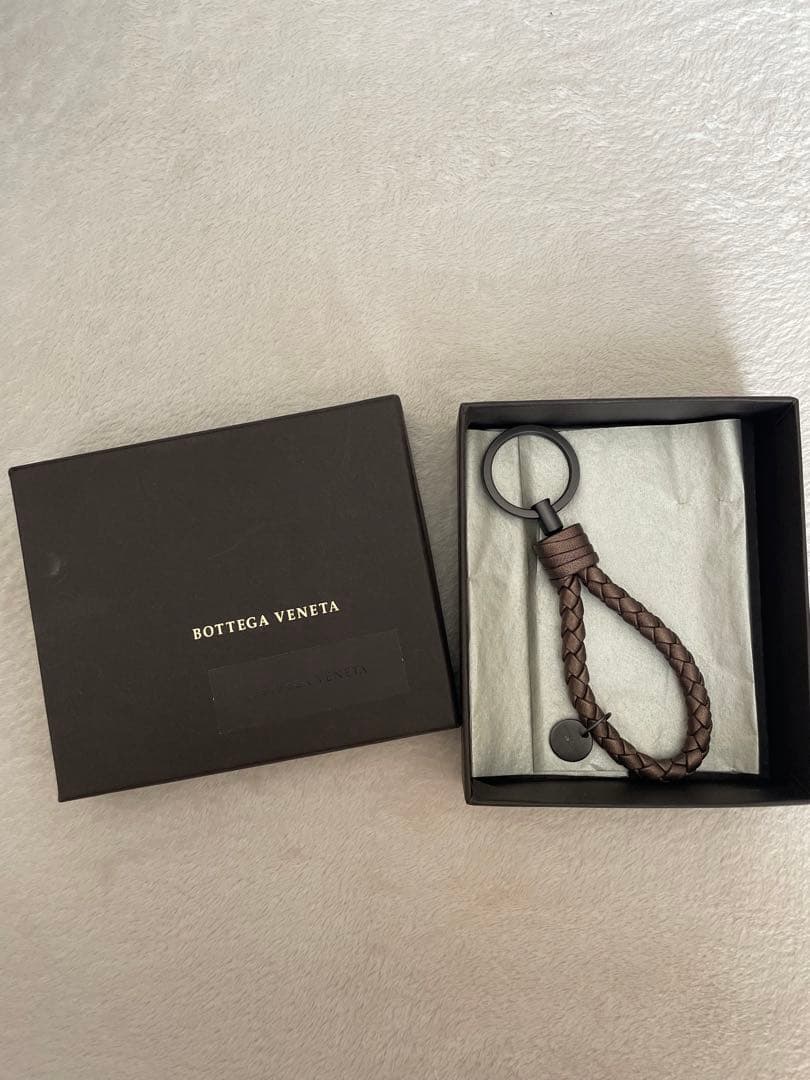 Bottega Veneta ブラウンレザーキーホルダー