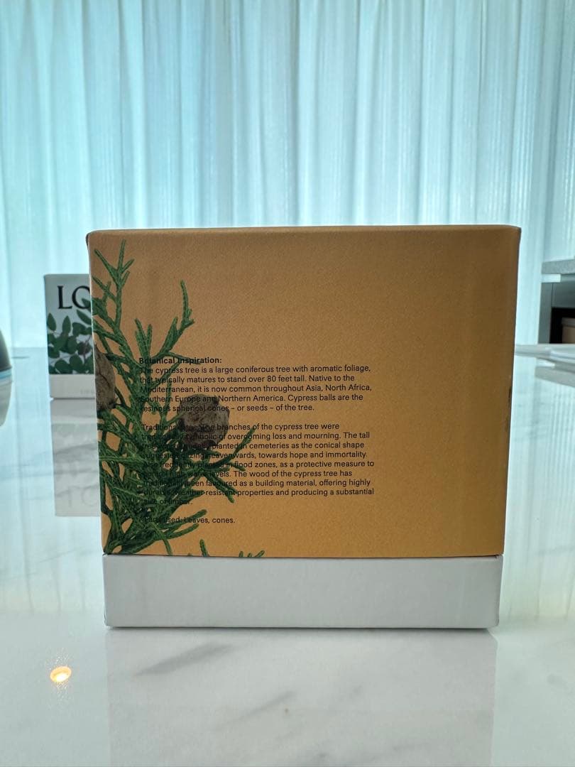 (*読様 LOEWE サイプレスボール キャンドル スモール 170g